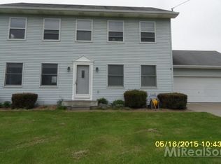 12045 Belle River Rd, Riley, MI 48041