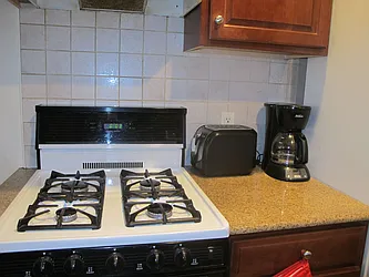 Rented by Picture Realty Inc.