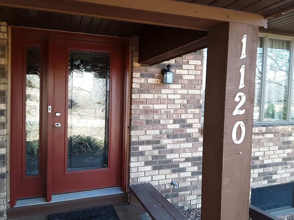 1st image of 1120 E 2nd St