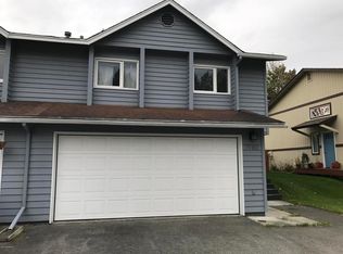 7980 Snow View Dr, Anchorage, AK 99507