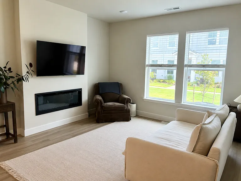8362 SE Stonecrop Ln — Photo 4