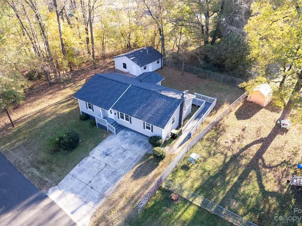106 Hill St, Salisbury, NC 28144