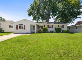 815 E 8th St, Mishawaka, IN 46544