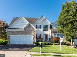 634 Pond View Ct, Westminster, MD 21158