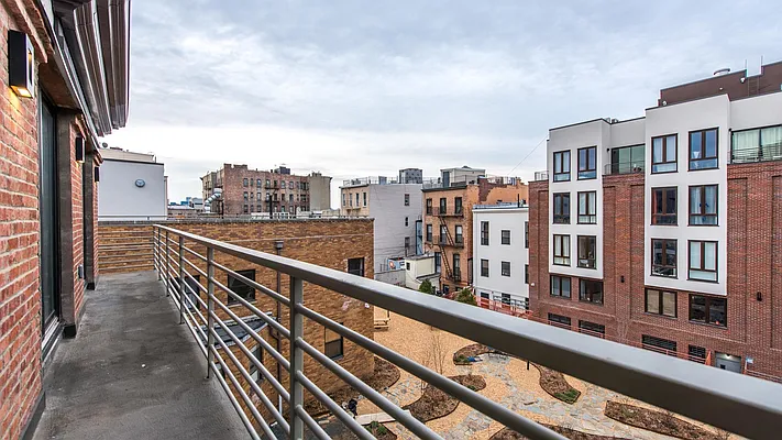 Rented by Nooklyn NYC LLC | media 1