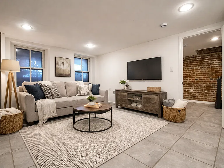 2519 N Capitol St NE — Photo 37