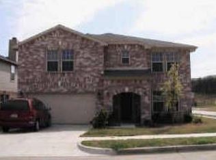 7900 Hidden Brook Dr, Fort Worth, TX 76120