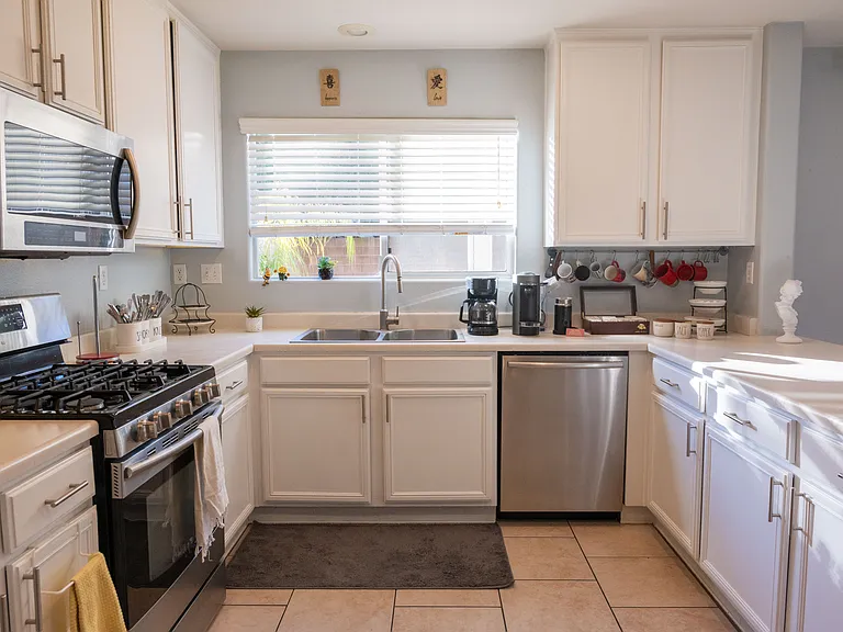 11263 Andreola Ct — Photo 11