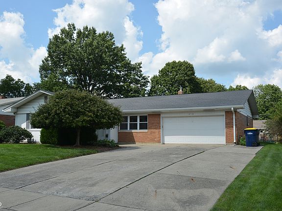 2nd image of 6118 Alpine Ave