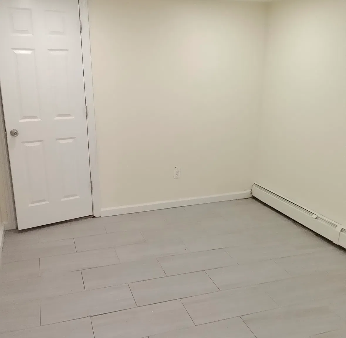 2 bed, $2,400 — Photo 4