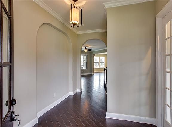 4th image of 309 Crescent Moon Cir #219-lot 219