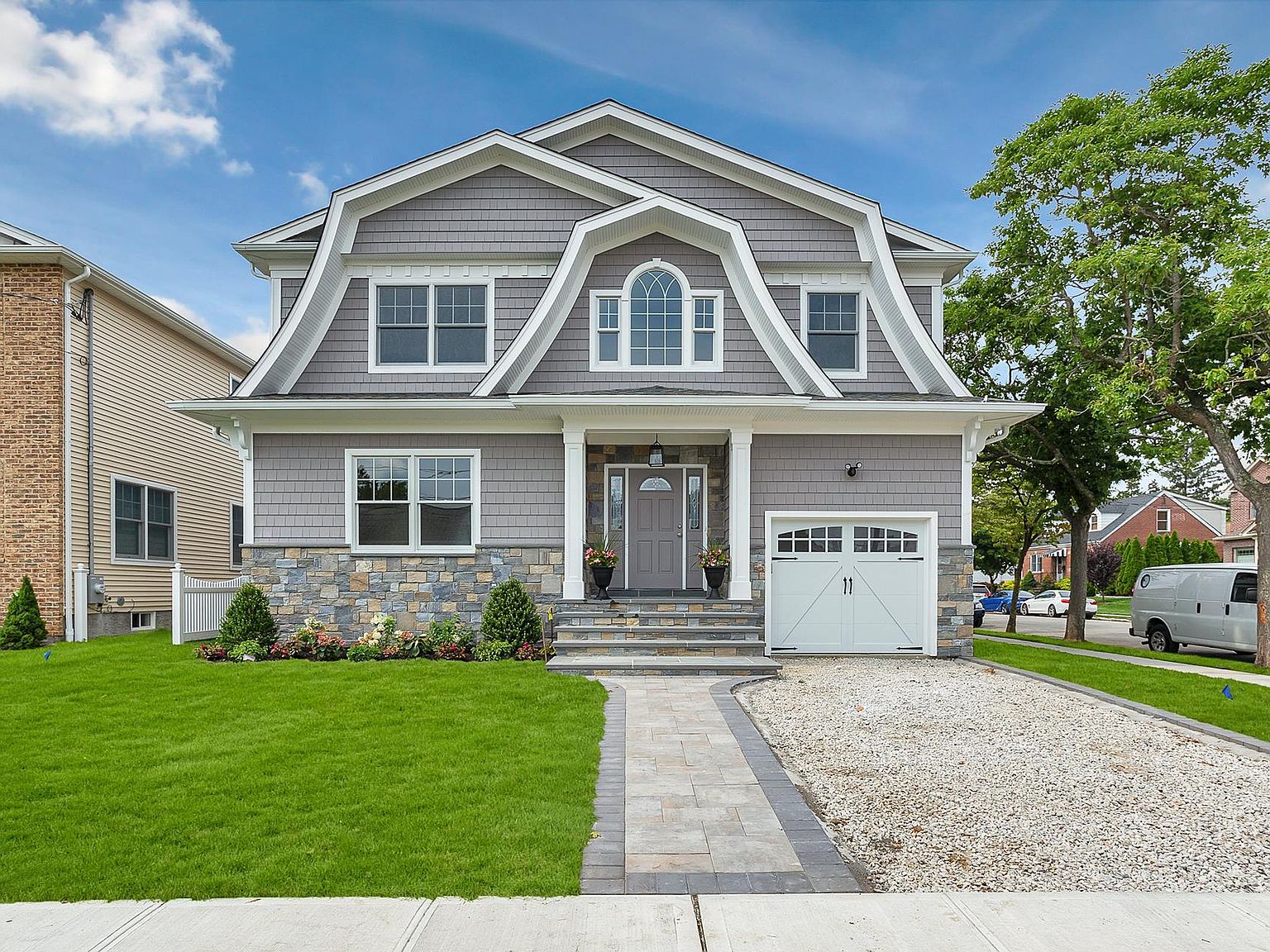 86 Brown St, Mineola, NY 11501 Zillow