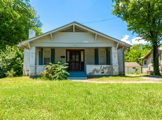 143 Hillcrest Dr, Knoxville, TN 37918