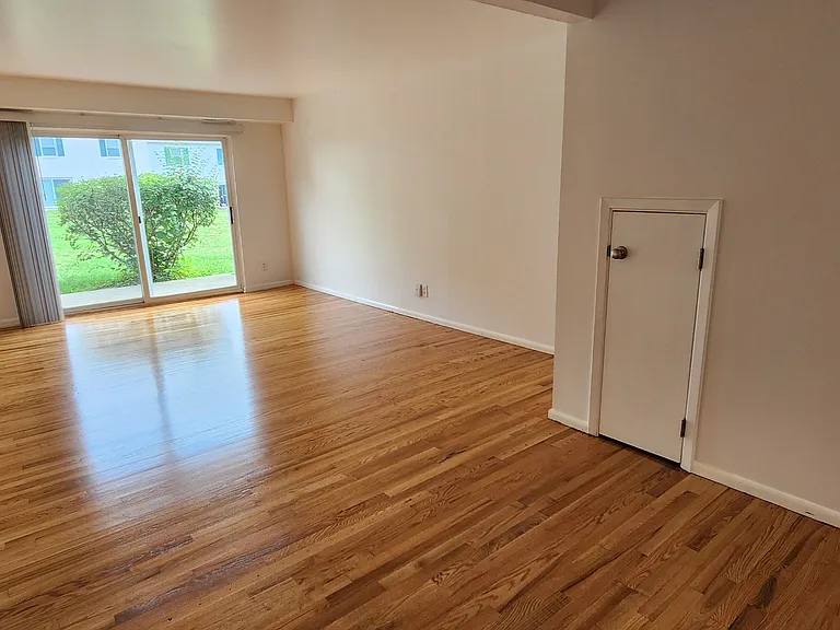342 Fairmont Ave — Photo 133