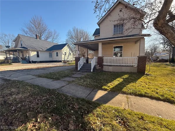417 Pratt St, Ravenna, OH 44266