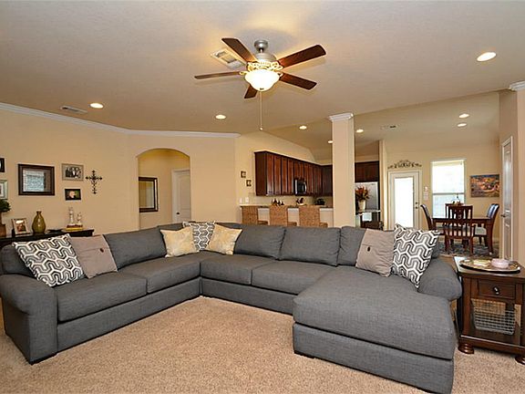 5th image of 17627 Cleeves Dr