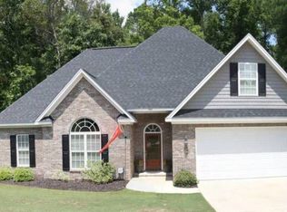 302 Oak Park Dr, Opelika, AL 36801