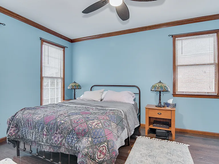 4117 Knollcrest Cir N — Photo 10