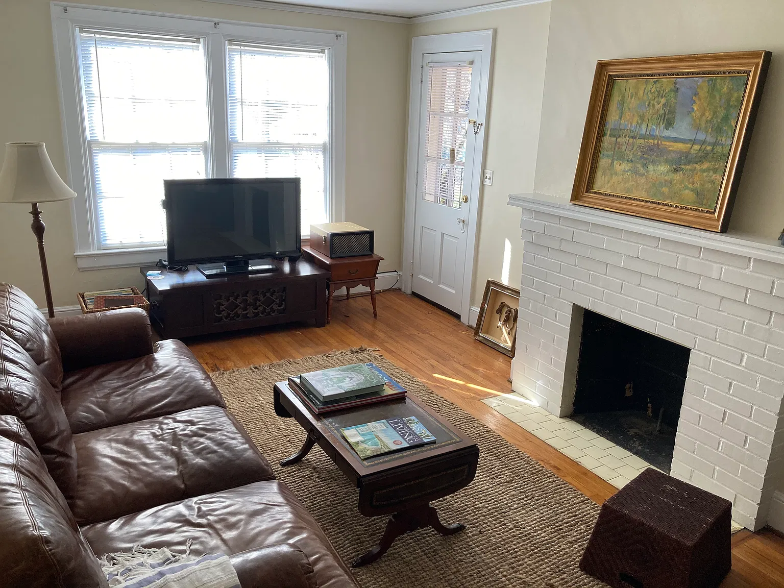 1123 Magnolia Curv — Photo 2
