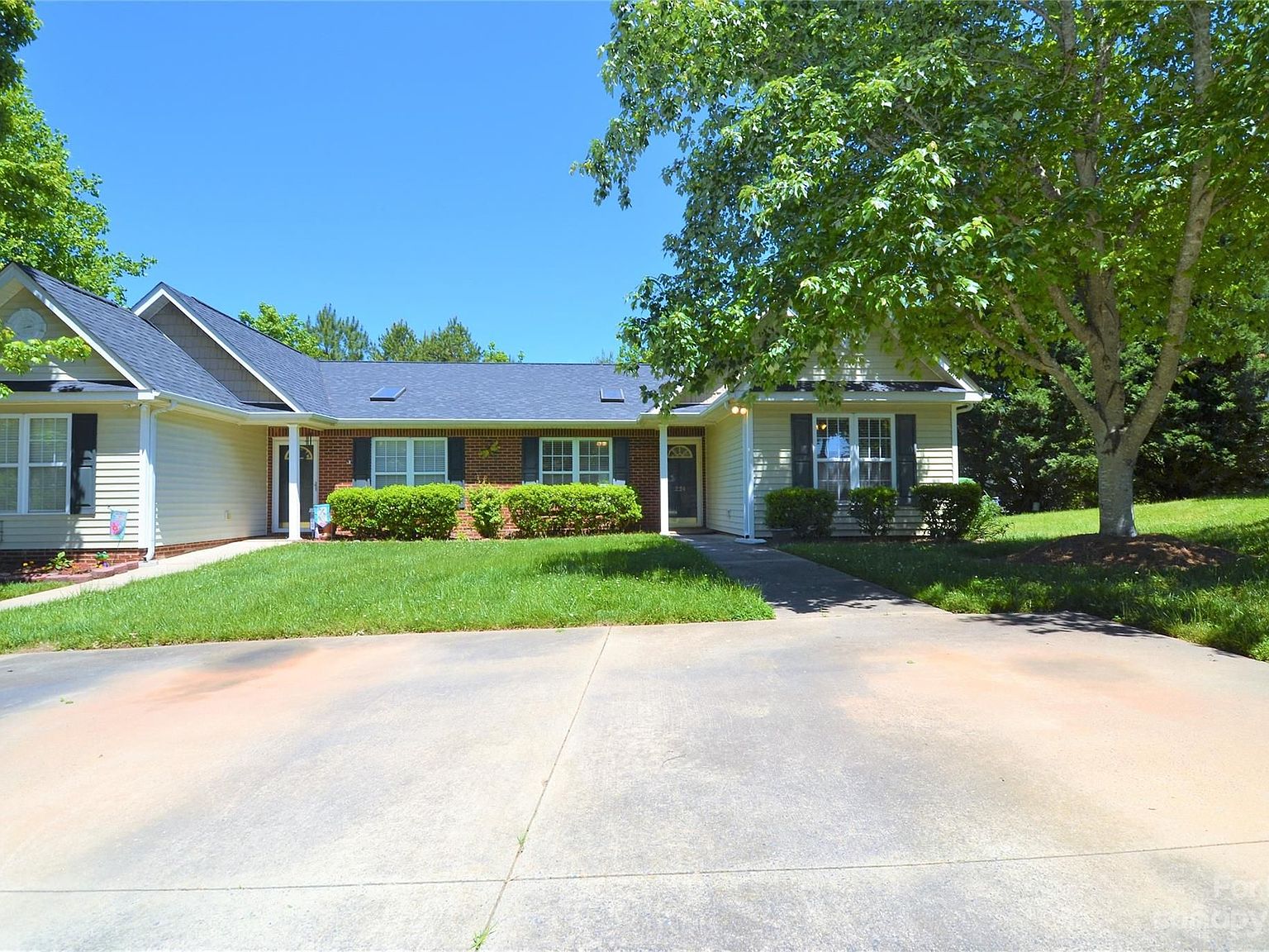 224 Edinburgh Ct, Mount Holly, NC 28120 Zillow