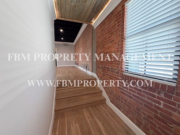 2nd image of 111 W Ennis Ave #C