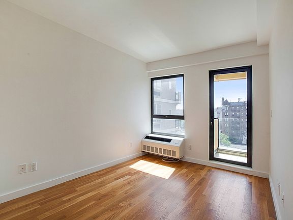 5th image of 2217 Caton Ave #6BA