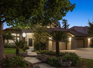 2586 Roberts Ave, Clovis, CA 93611