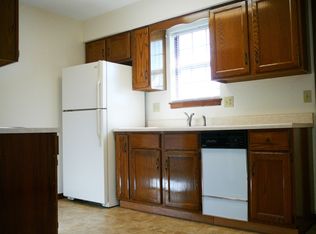 7802 E 130th Ct, Grandview, MO 64030