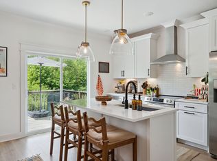 602 Newhall Dr, Nashville, TN 37206