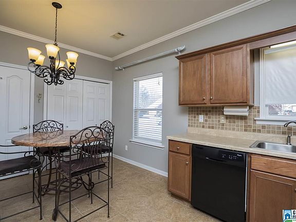 5th image of 5218 Promenade Dr