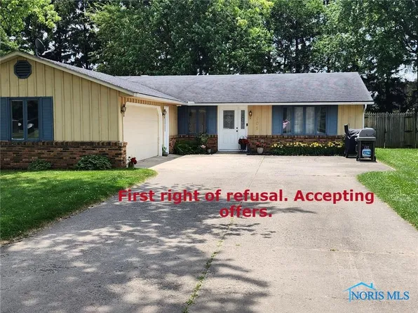 505 Maple Ln, Hicksville, OH 43526