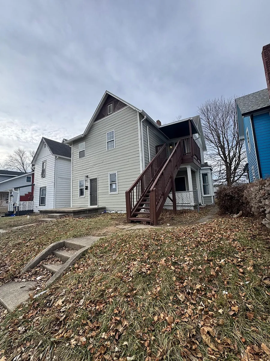 Building Photo - 2219 Fletcher St #2