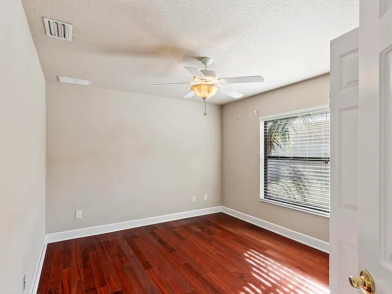 88 Covington Ln — Photo 39