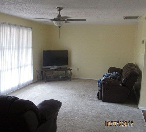 2nd image of 2202 Nabors Ln