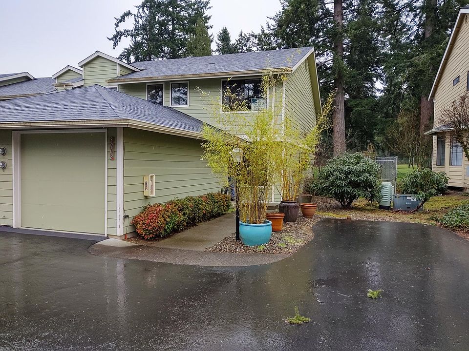 1st image of 3908 NW Fairway Ln