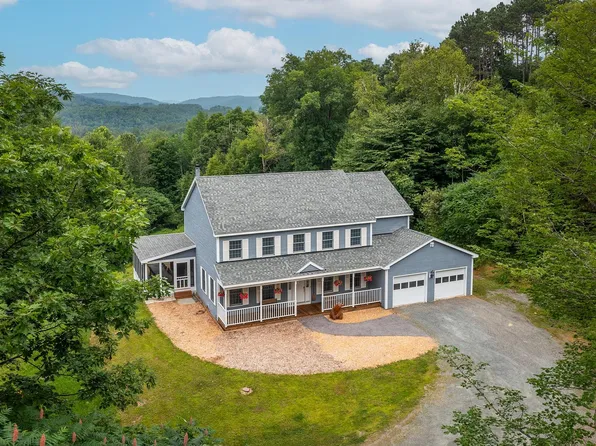 65 County Road, Hartland, VT 05048