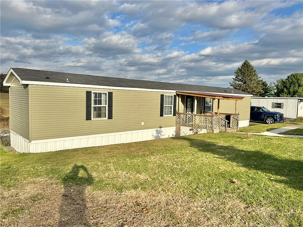 234 Laurie Ln photo 1