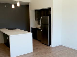 603 E 63rd St #107, Kansas City, MO 64110