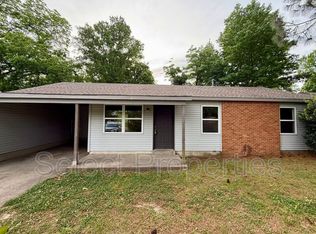 2310 Fairfield Dr, Jonesboro, AR 72401