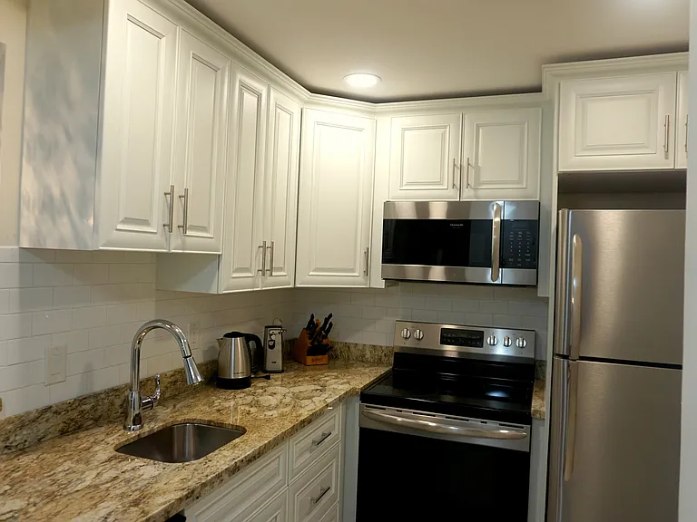 2851 Somerset Dr #27 — Photo 7