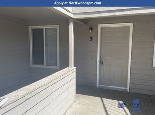 756 N Riverside Ave #3, Medford, OR 97501