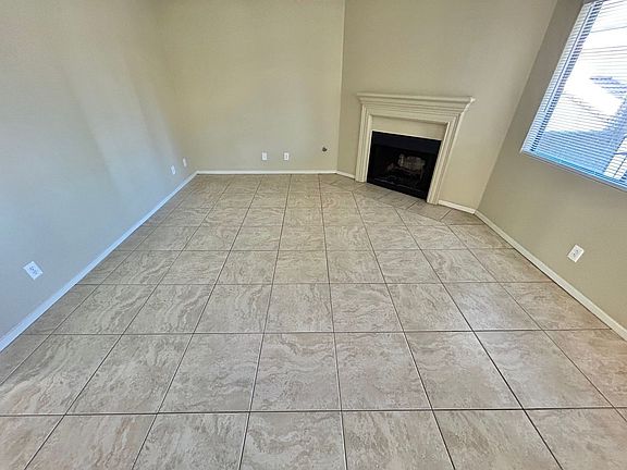 3rd image of 749 Rock Springs Dr APT 201
