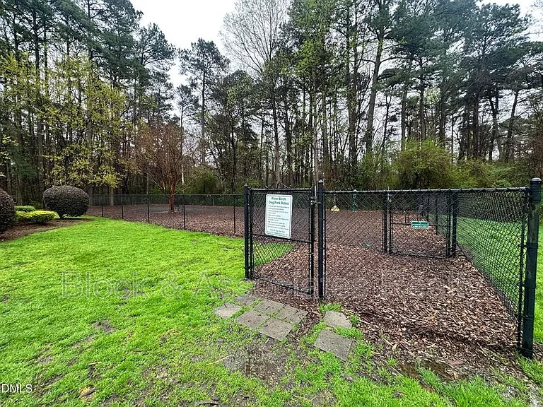 5620 Bridgetowne Way — Photo 25