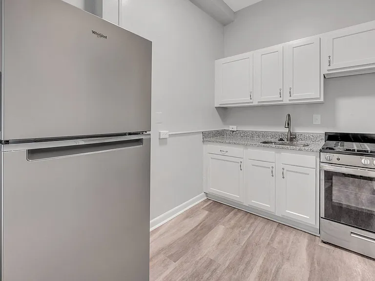John Jay Apartments — Photo 16