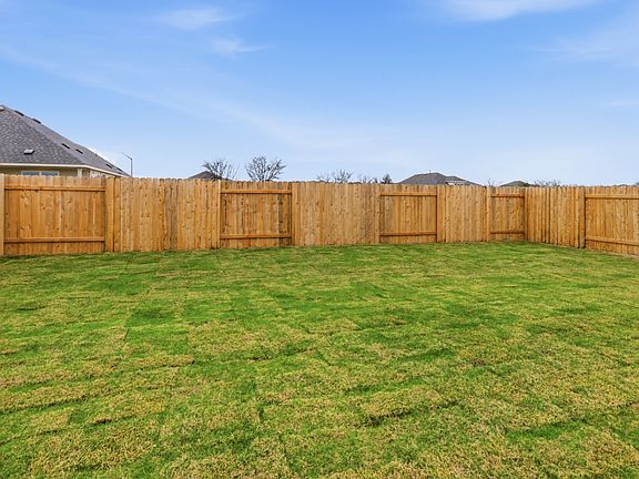 4th image of 226 Bellie Ln