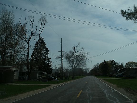 4th image of 6166 W Airline Rd