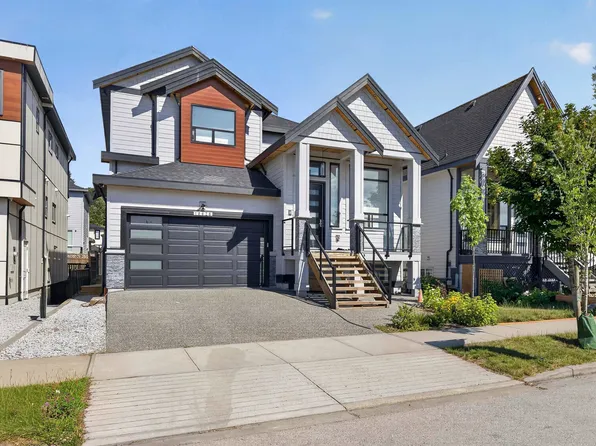 10628 124th St, Surrey, BC V3V 0E2