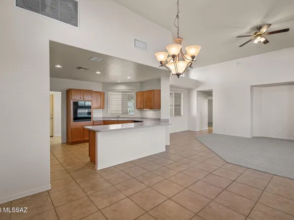 13798 E Fiery Dawn Dr, Vail, AZ 85641