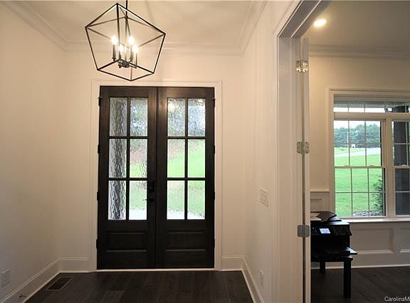 3rd image of 123 Widgeon Ln