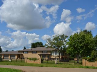 501 Adams Dr, Manning, ND 58640